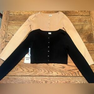 Izzy Sunday Best Black and Tan Cardigan Duo